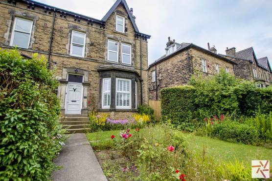 3196W 15 photo shoot location house in west yorkshire victorian property.jpg