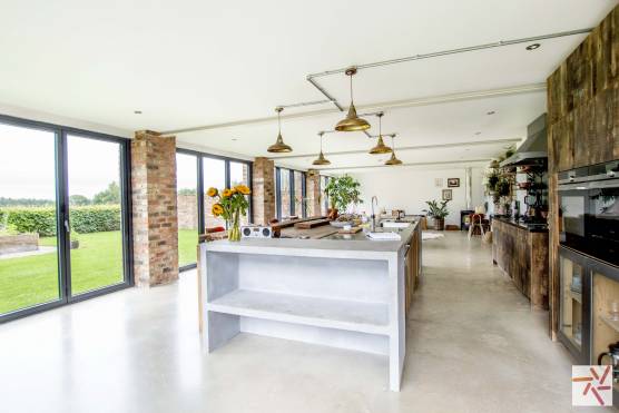 3194N 5 photo shoot location house in york cool barn conversion.jpg