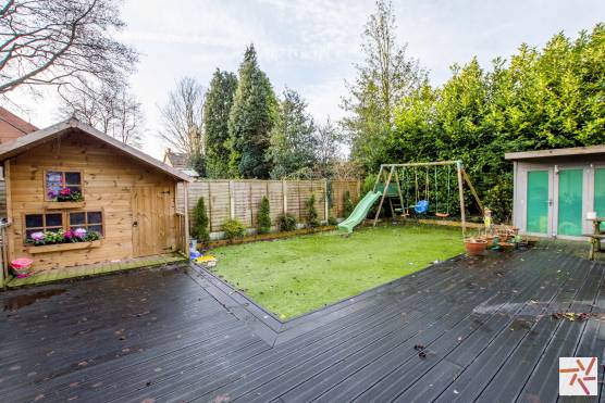 3221M 11 tv shoot location house in Manchester family garden.jpg