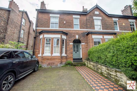 3239M 14 filming location house in Manchester Victorian property with driveway.jpg