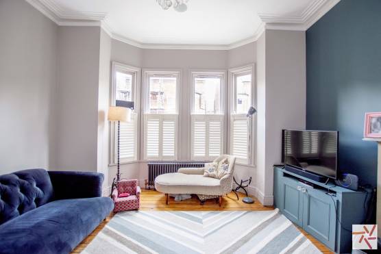 3239M 6 filming location house in Manchester elegant living room.jpg