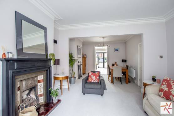 3240M 6 filming location house in Manchester open plan living room.jpg