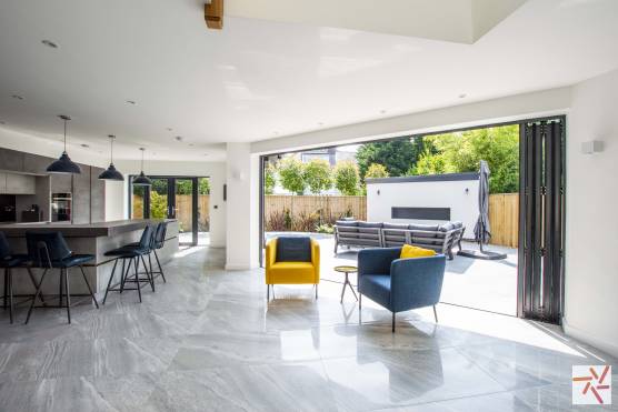 3249C 4 tv commercial location house in cheshire stylish open plan kitchen.jpg