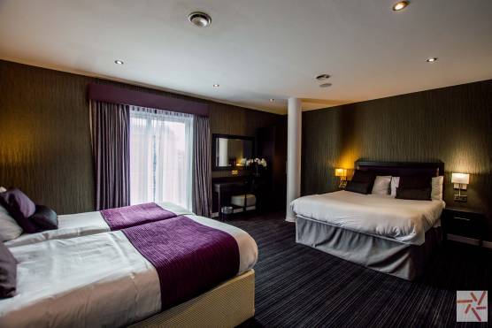 3260V 7 filming location in Liverpool bedroom in apartment hotel.jpg