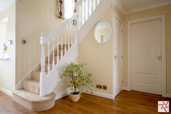 3271L 2 filming location house in Lancashire staircase.jpg