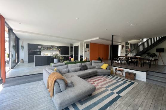 3276W 1 tv shoot location house in West Yorkshire with super stylish interior large open plan living area