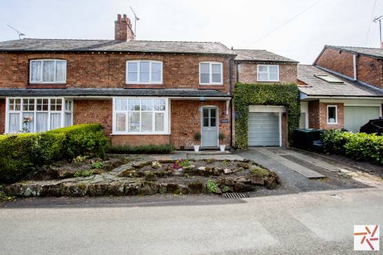 3277C 16 filming location house in Cheshire family home.jpg