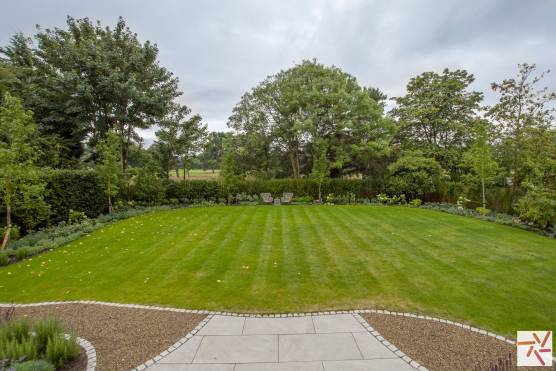 3282W 36 filming location house in West Yorkshire family garden
