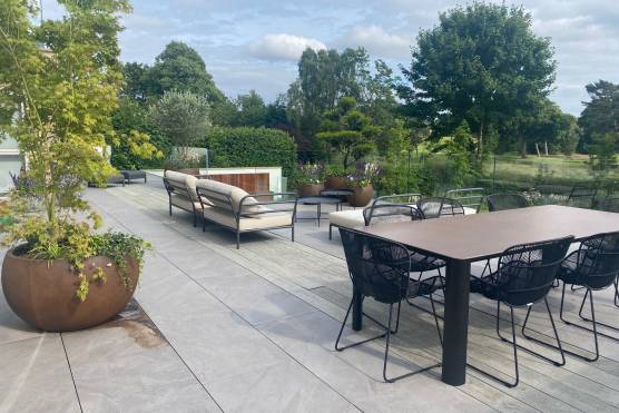 3282W 38 filming location house in Leeds modern garden patio area.jpg