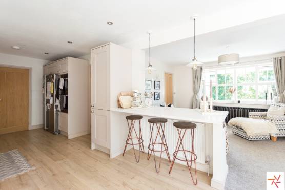 3284M 1 filming location house in Manchester American style open plan kitchen and living space