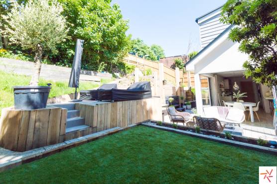 3284M 13 filming location house in Manchester spacious two-tiered family garden