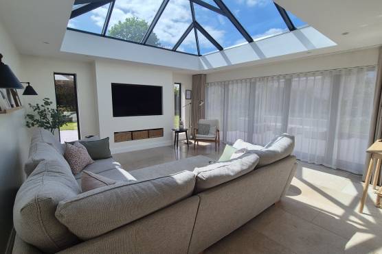 3287C 12 filming location house in Cheshire contemporary open plan living area.jpg