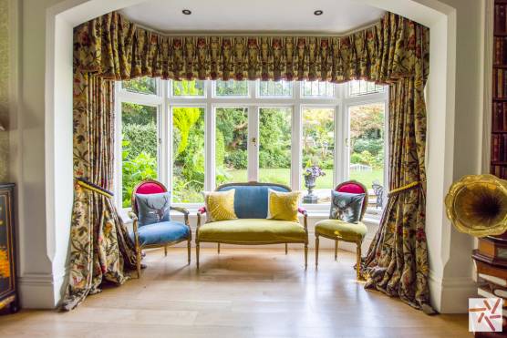 3290C 6 filming location house in Cheshire period property window.jpg