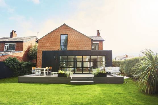 3295W 17 tv drama location house in West Yorkshire modern family home.jpg