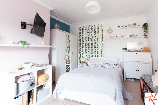 3296N 13 tv shoot location house in North Yorkshire teenager bedroom.jpg