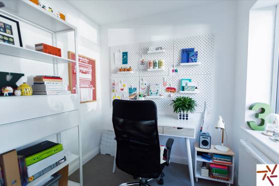 3298M 11 photo shoot location house in Manchester home office.jpg