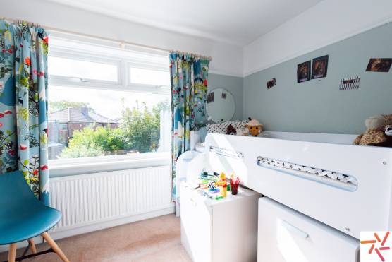 3298M 14 photo shoot location house in Manchester childrens bedroom.jpg
