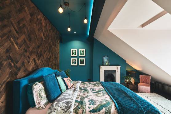 3300B 16 photo shoot location house in Birmingham elegant bedroom.jpg