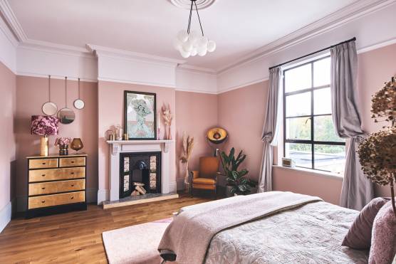 3300B 22 tv commercial location house in Birmingham stylish period property bedroom.jpg