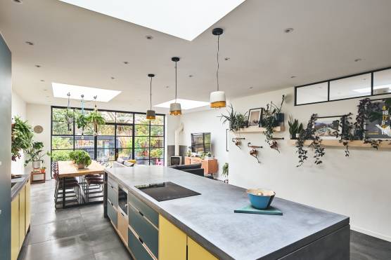 3300B 8 tv commercial location house in Birmingham modern open plan kitchen.jpg
