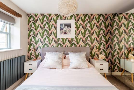 3310N 7 tv drama location house in North Yorkshire bedroom.jpg