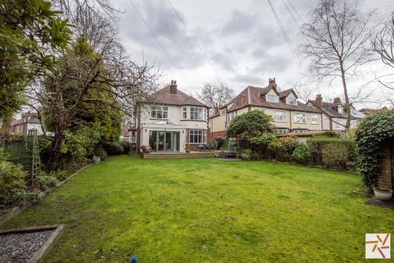 3333M 24 tv commercial location house in Manchester detached with large garden