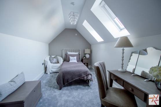 3339C 20 tv commercial location house in Cheshire attic bedroom.jpg
