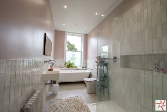 3361W 14 filming location house in West Yorkshire period property bathroom.jpg