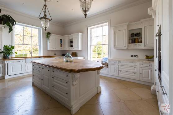 3124N filming location large traditional kitchen in north yorkshire