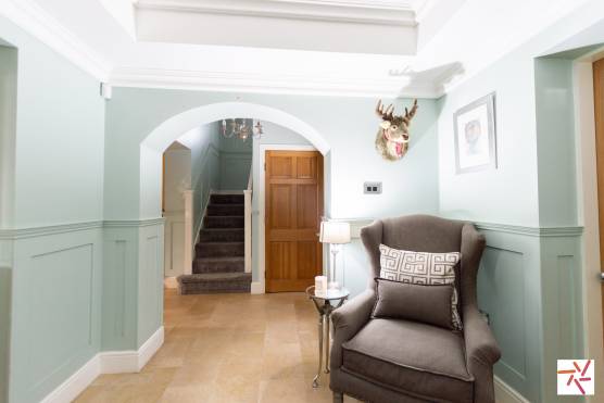 3384L 30 filming location house in Lancashire beautiful family home in rural setting large corridor