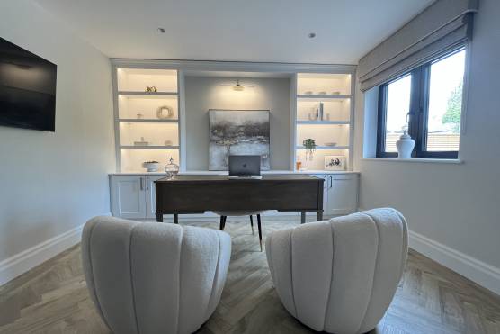 3423C 37 tv shoot location house in Cheshire large contemporary family home with stylish office