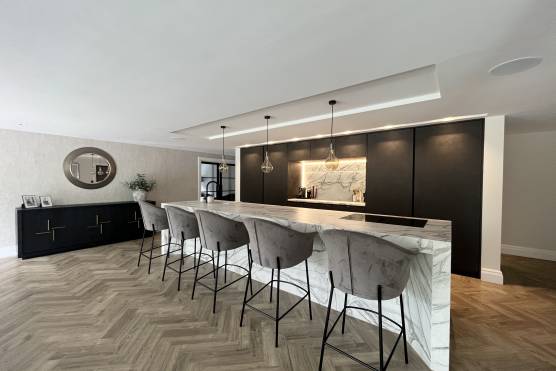3423C 4 tv commercial location house in Cheshire large contemporary family home with stylish open plan kitchen