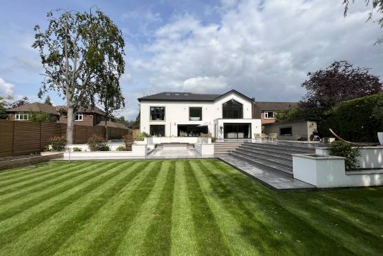 3423C 41 photo shoot location house in Cheshire large contemporary family home with large garden