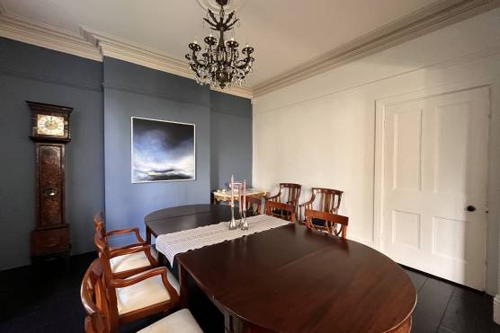 3438C 13 filming location house in Cheshire period property dining room.JPG