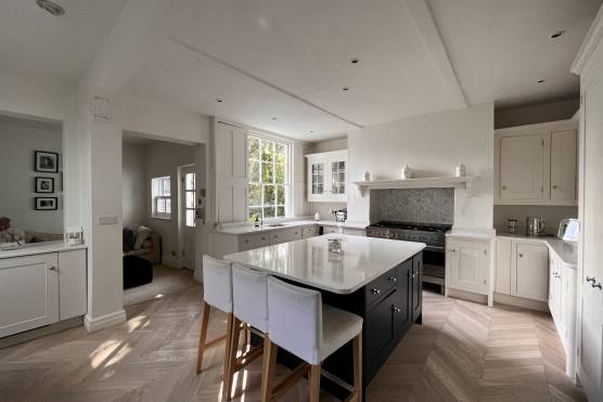 3438C 17 tv commercial location house in Cheshire period property kitchen.JPG