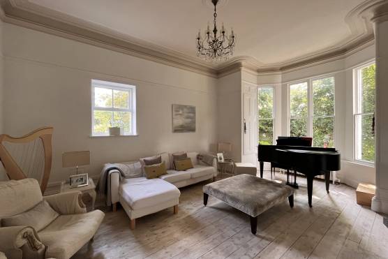 3438C 2 filming location house in Cheshire period property elegant living room.jpg