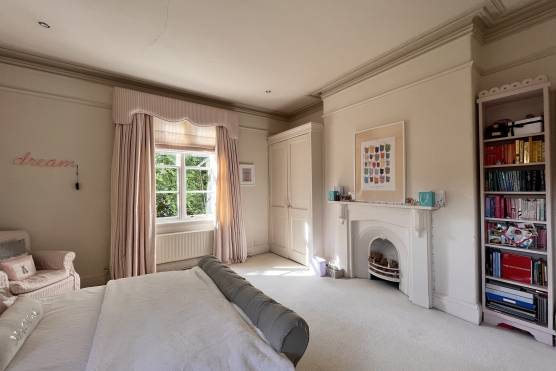 3438C 29 photo shoot location house in Cheshire period property bedroom.jpg