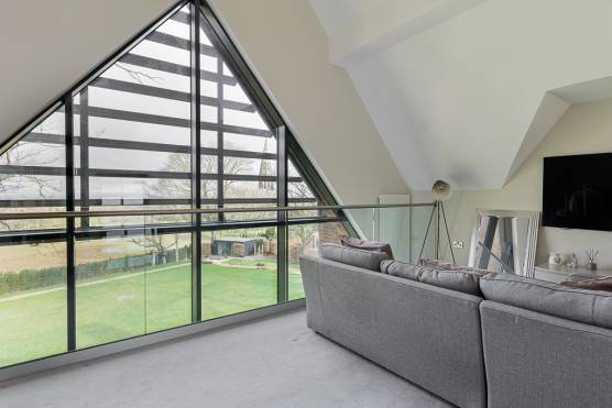 3452C 10 filming location house in Cheshire contemporary living area