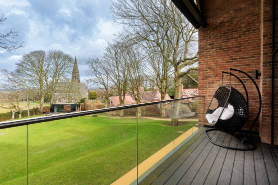 3452C 11 photo shoot location house in Cheshire contemporary balcony