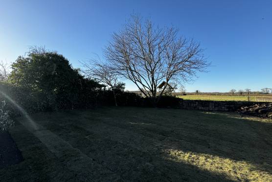 3454N 30 tv shoot location house in North Yorkshire garden.jpg