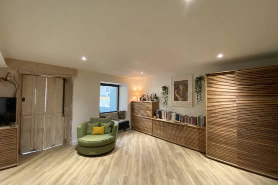 3458W_14_tv_commercial_location_house_in_West_Yorkshire_stylish_living_room