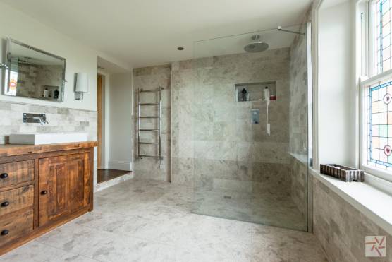 3461W 22 tv commercial location house in West Yorkshire bathroom.jpg