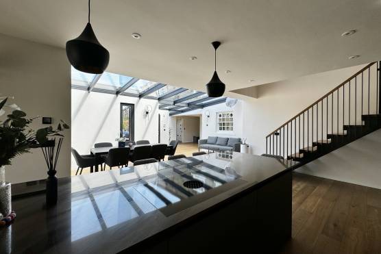 3470W 7 tv shoot location house in West Yorkshire with open plan dark kitchen
