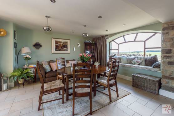 3134N 8 filming location in north yorkshire feature window