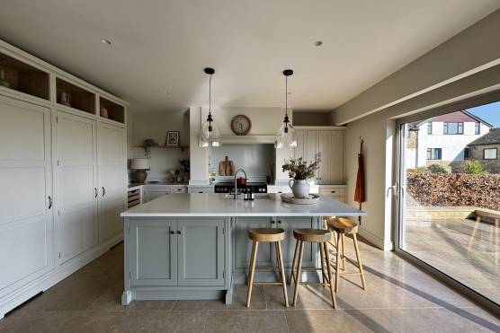 3498W 5 filming location house in West Yorkshire stylish kitchen and living area