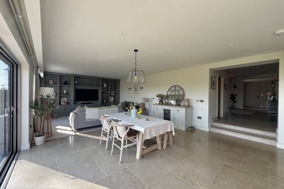 3498W 6 photo shoot location house in West Yorkshire stylish kitchen and living area