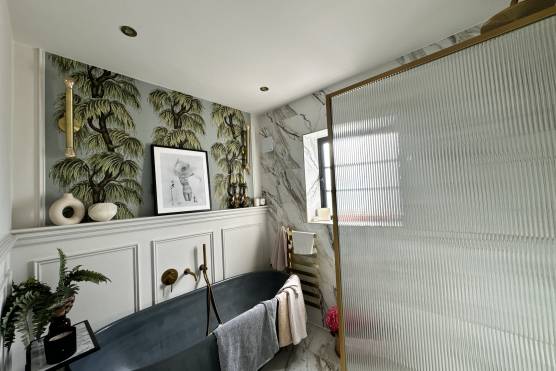 3506M 20 filming location house Super stylish family home in Manchester with large bathroom