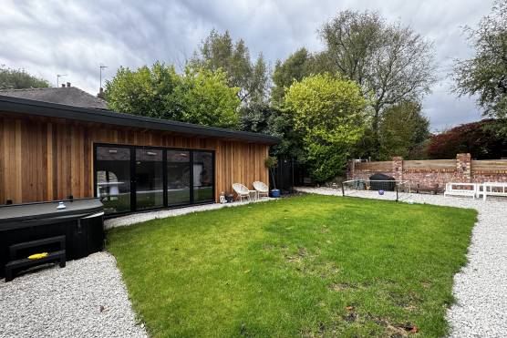 3506M 27 tv shoot location house Super stylish family home in Manchester with large garden