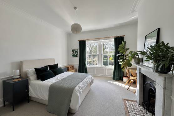 3524W 12 filming location house in West Yorkshire bedroom.jpg