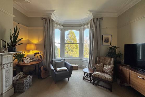 3524W-2-filming-location-house-in-West-Yorkshire-period-property-living-room.jpg